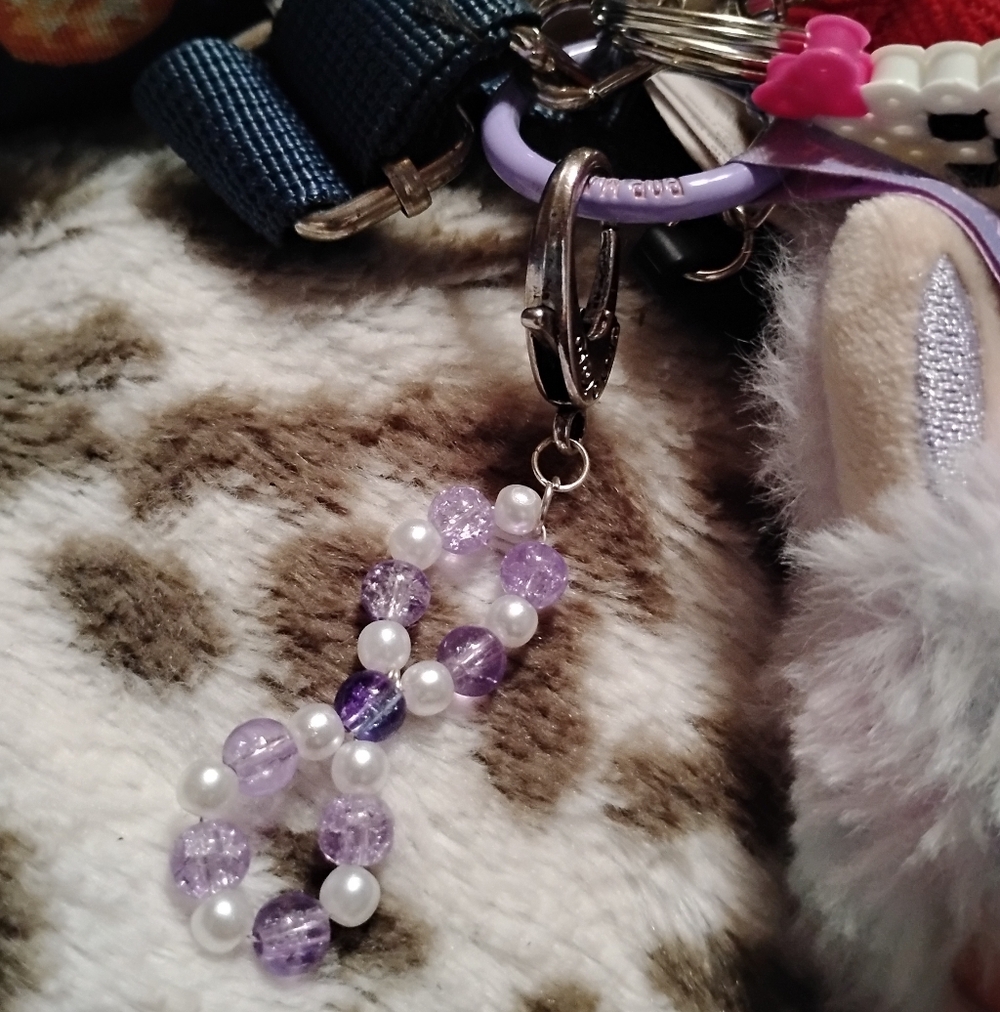 Handmade pretty pastel purple and faux pearl bow keychain